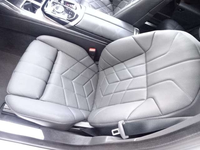 ＢＭＷ ７シリーズ ７４０ｉ　エクセレンス R4年 (近畿) 99