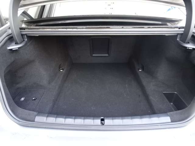 ＢＭＷ ７シリーズ ７４０ｉ　エクセレンス R4年 (近畿) 99