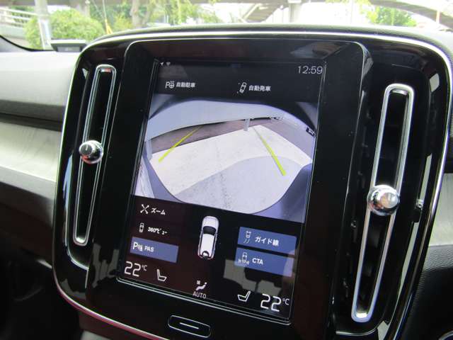 ボルボ ＸＣ４０ Ｔ４ ＡＷＤ インスクリプション ４ＷＤ H30年 (関東) 99