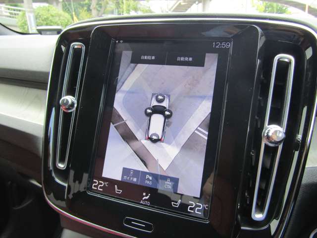 ボルボ ＸＣ４０ Ｔ４ ＡＷＤ インスクリプション ４ＷＤ H30年 (関東) 99