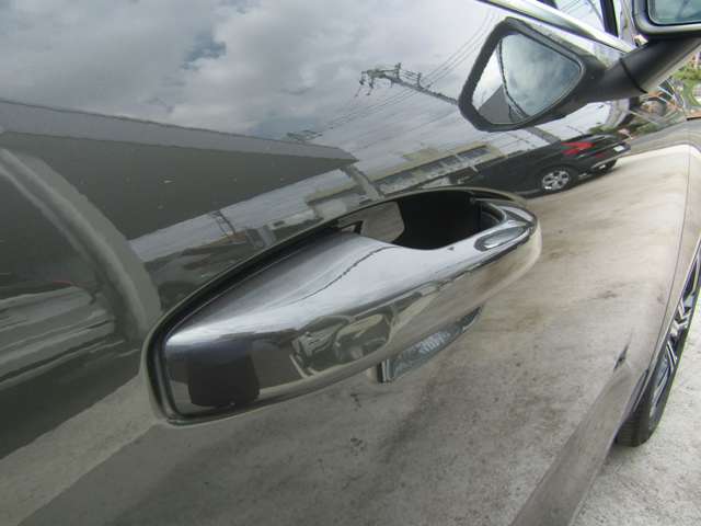 ボルボ ＸＣ４０ Ｔ４ ＡＷＤ インスクリプション ４ＷＤ H30年 (関東) 99