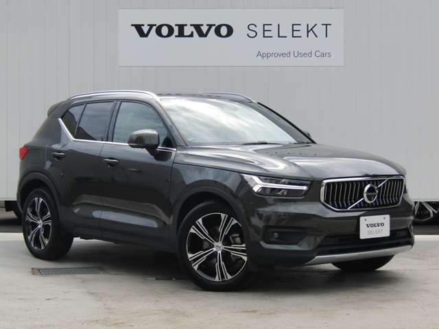 ボルボ ＸＣ４０ Ｔ４ ＡＷＤ インスクリプション ４ＷＤ H30年 (関東) 99