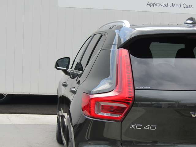 ボルボ ＸＣ４０ Ｔ４ ＡＷＤ インスクリプション ４ＷＤ H30年 (関東) 99
