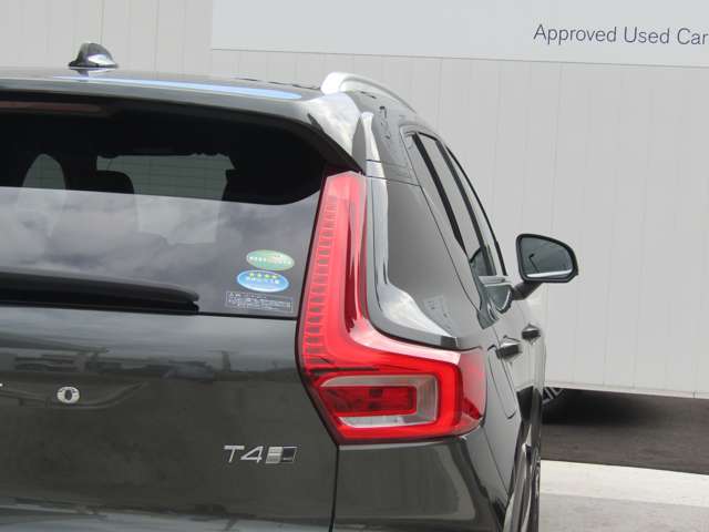 ボルボ ＸＣ４０ Ｔ４ ＡＷＤ インスクリプション ４ＷＤ H30年 (関東) 99