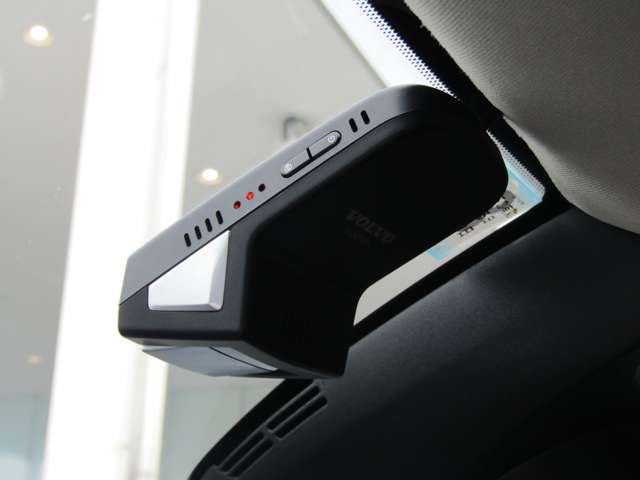 ボルボ Ｖ４０ Ｔ３　インスクリプション H30年 (関東) 99