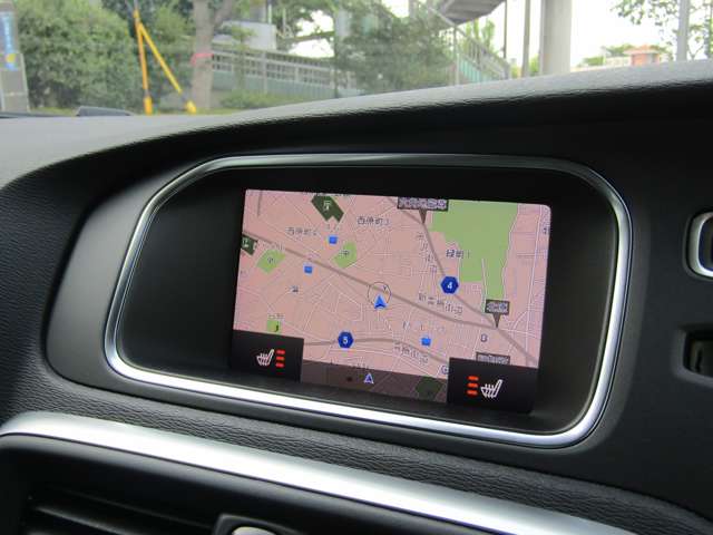 ボルボ Ｖ４０ Ｔ３　インスクリプション H30年 (関東) 99