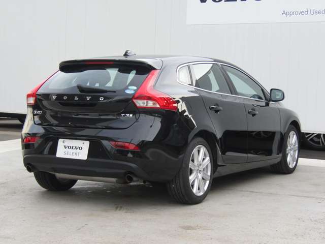ボルボ Ｖ４０ Ｔ３　インスクリプション H30年 (関東) 99