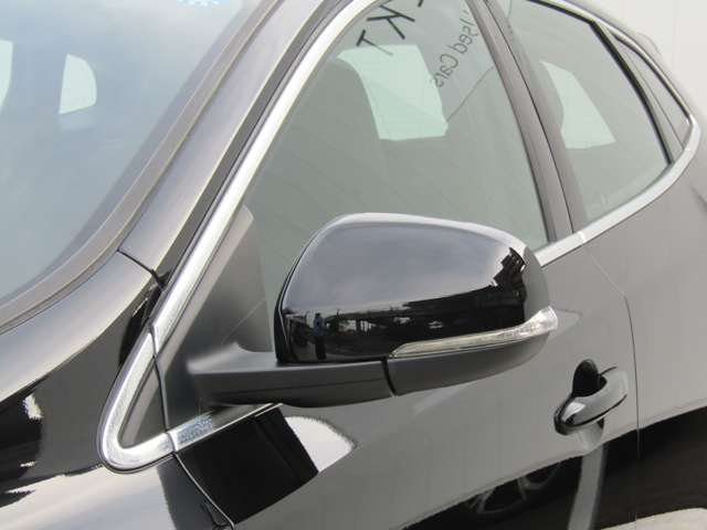 ボルボ Ｖ４０ Ｔ３　インスクリプション H30年 (関東) 99