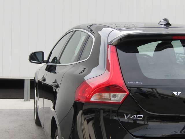 ボルボ Ｖ４０ Ｔ３　インスクリプション H30年 (関東) 99