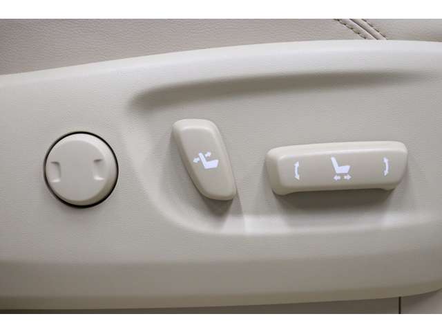 トヨタ ランドクルーザープラド ２．７ ＴＸ Ｌパッケージ マットブラック エディション ４ＷＤ R5年 (東海) 99