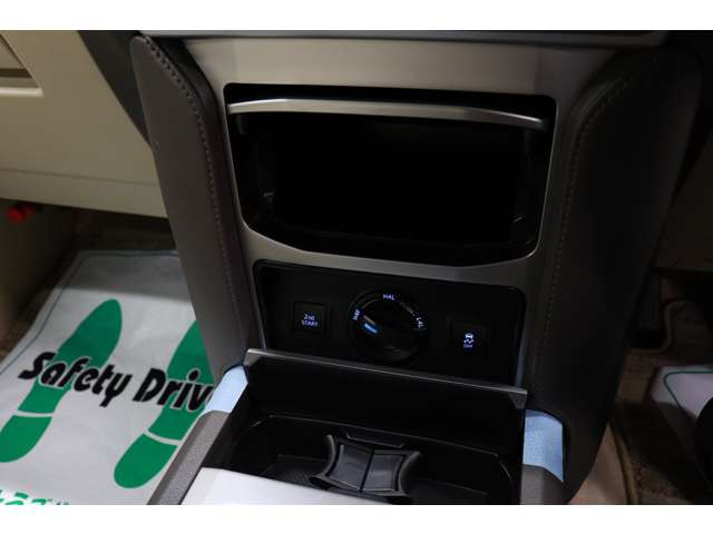 トヨタ ランドクルーザープラド ２．７ ＴＸ Ｌパッケージ マットブラック エディション ４ＷＤ R5年 (東海) 99