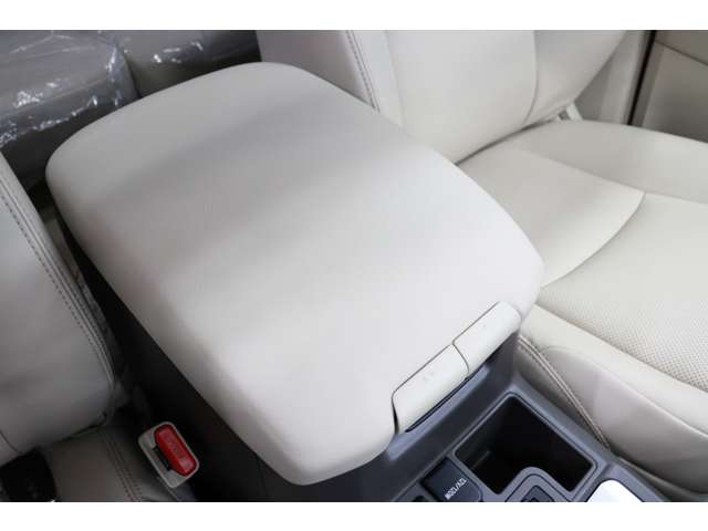 トヨタ ランドクルーザープラド ２．７ ＴＸ Ｌパッケージ マットブラック エディション ４ＷＤ R5年 (東海) 99