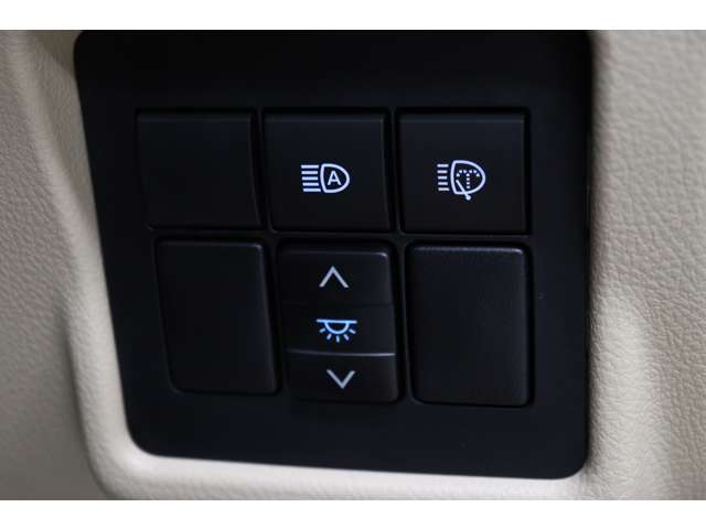 トヨタ ランドクルーザープラド ２．７ ＴＸ Ｌパッケージ マットブラック エディション ４ＷＤ R5年 (東海) 99