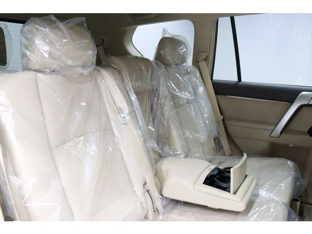 トヨタ ランドクルーザープラド ２．７ ＴＸ Ｌパッケージ マットブラック エディション ４ＷＤ R5年 (東海) 99