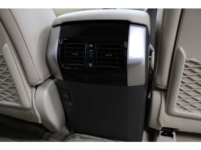 トヨタ ランドクルーザープラド ２．７ ＴＸ Ｌパッケージ マットブラック エディション ４ＷＤ R5年 (東海) 99