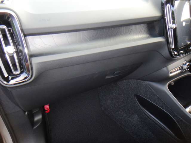 ボルボ ＸＣ４０リチャージ アルティメット ツインモーター ４ＷＤ R5年 (東北) 99