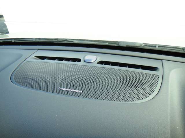 ボルボ ＸＣ４０リチャージ アルティメット ツインモーター ４ＷＤ R5年 (東北) 99