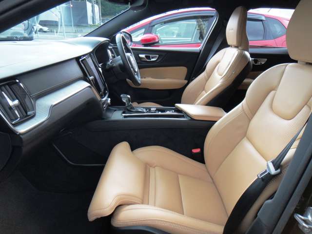 ボルボ Ｖ６０ Ｔ５　インスクリプション H30年 (東北) 99