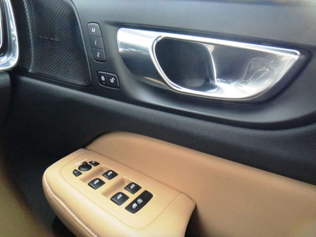 ボルボ Ｖ６０ Ｔ５　インスクリプション H30年 (東北) 99