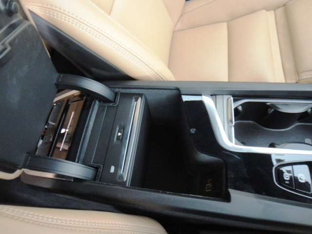 ボルボ Ｖ６０ Ｔ５　インスクリプション H30年 (東北) 99