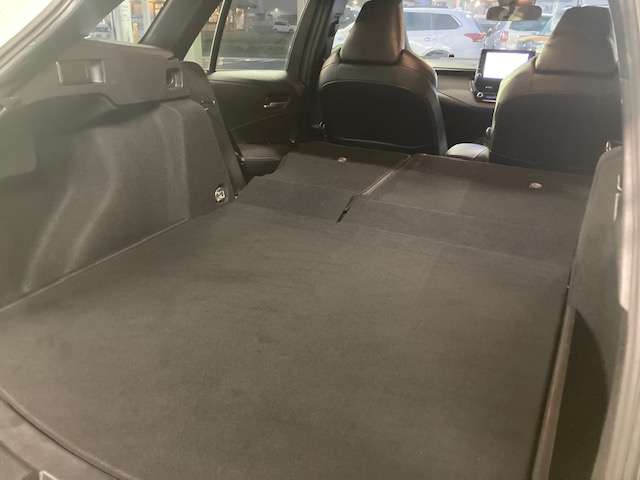 トヨタ カローラ　ツーリング　ハイブリッド １．８ ハイブリッド ＷＸＢ Ｅ－ＦＯＵＲ ４ＷＤ R1年 (東北) 99