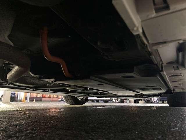 トヨタ カローラ　ツーリング　ハイブリッド １．８ ハイブリッド ＷＸＢ Ｅ－ＦＯＵＲ ４ＷＤ R1年 (東北) 99