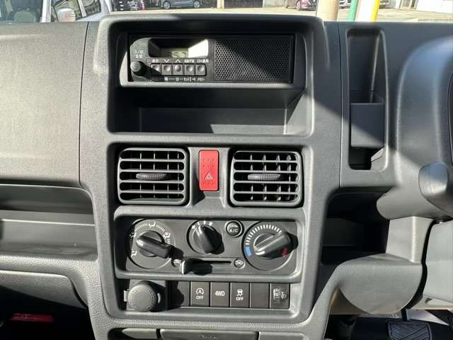 日産 ＮＴ１００クリッパー ６６０ ＤＸ ４ＷＤ R4年 (東海) 99