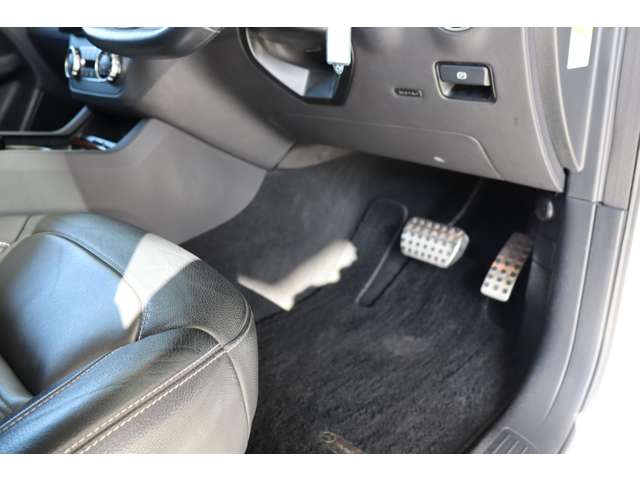 メルセデスベンツ ＧＬＳクラス ３５０ Ｄ ４マチック スポーツ ４ＷＤ H29年 (近畿) 99