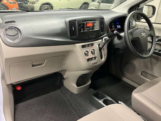 ダイハツ ミラ　イース ６６０ ＸＦ ４ＷＤ H27年 (北海道) 99