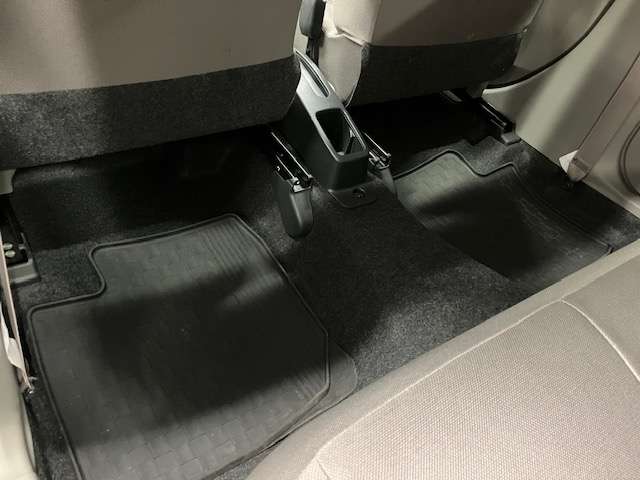 ダイハツ ミラ　イース ６６０ ＸＦ ４ＷＤ H27年 (北海道) 99