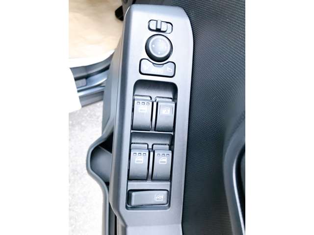 ダイハツ タフト ６６０ Ｘ R5年 () 99