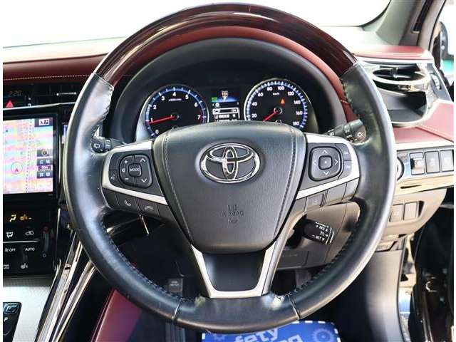 トヨタ ハリアー ２．０ プレミアム H28年 (関東) 99