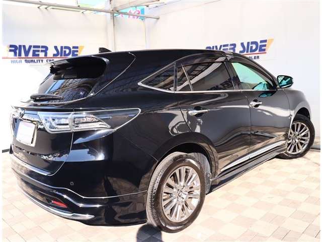 トヨタ ハリアー ２．０ プレミアム H28年 (関東) 99