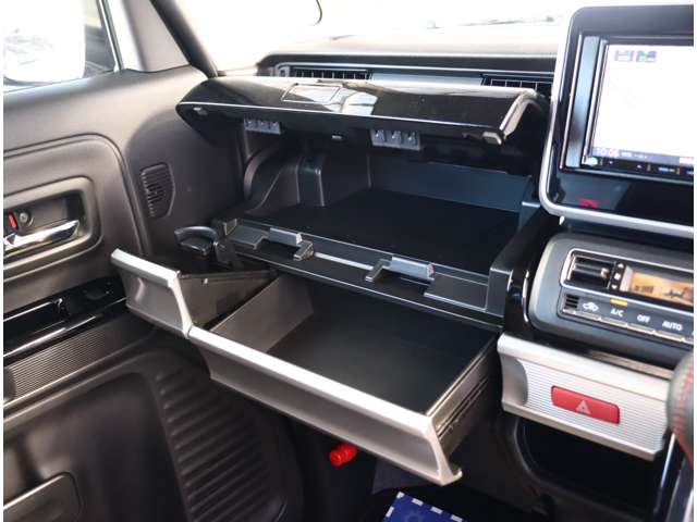 スズキ スペーシア ６６０ カスタム ハイブリッド ＸＳターボ R1年 (関東) 99