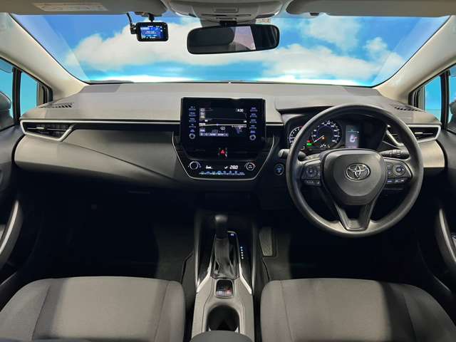 トヨタ カローラ　ツーリング　ハイブリッド １．８ ハイブリッド Ｇ－Ｘ Ｅ－ＦＯＵＲ ４ＷＤ R2年 (東北) 99