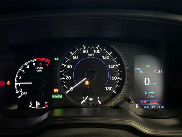 トヨタ カローラ　ツーリング　ハイブリッド １．８ ハイブリッド Ｇ－Ｘ Ｅ－ＦＯＵＲ ４ＷＤ R2年 (東北) 99