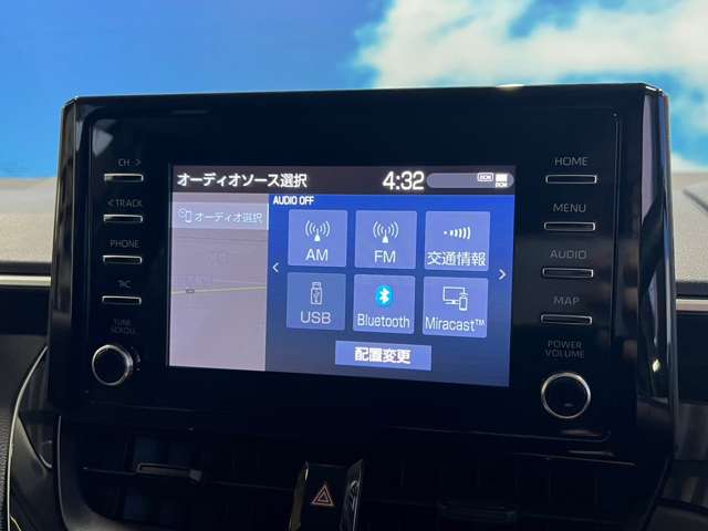 トヨタ カローラ　ツーリング　ハイブリッド １．８ ハイブリッド Ｇ－Ｘ Ｅ－ＦＯＵＲ ４ＷＤ R2年 (東北) 99