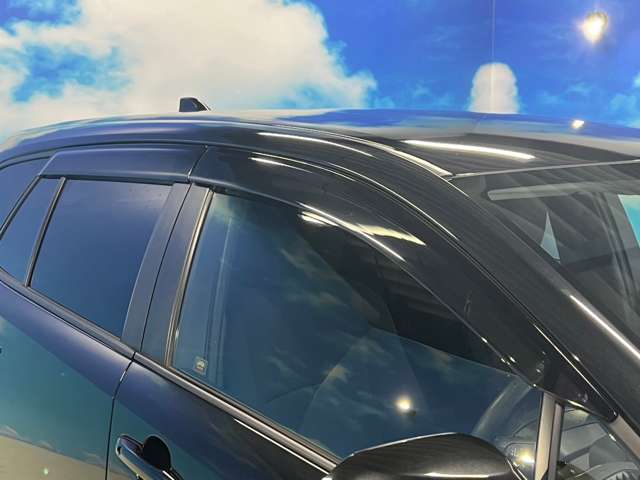 トヨタ カローラ　ツーリング　ハイブリッド １．８ ハイブリッド Ｇ－Ｘ Ｅ－ＦＯＵＲ ４ＷＤ R2年 (東北) 99