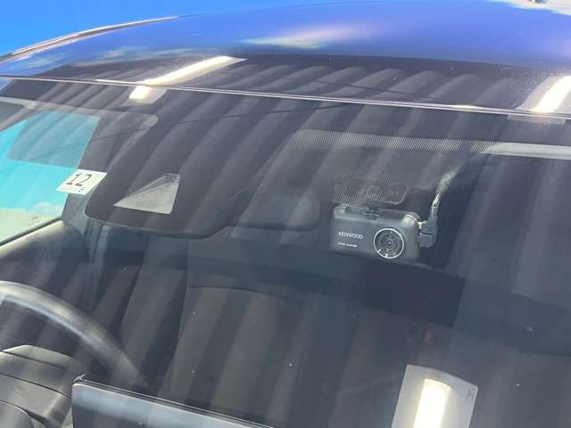 トヨタ カローラ　ツーリング　ハイブリッド １．８ ハイブリッド Ｇ－Ｘ Ｅ－ＦＯＵＲ ４ＷＤ R2年 (東北) 99