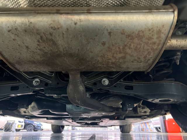 トヨタ カローラ　ツーリング　ハイブリッド １．８ ハイブリッド Ｇ－Ｘ Ｅ－ＦＯＵＲ ４ＷＤ R2年 (東北) 99