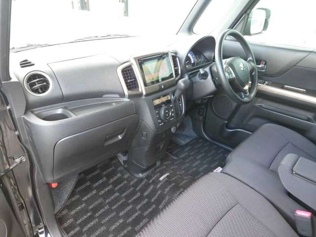 スズキ スペーシア ６６０ カスタム Ｚ デュアルカメラブレーキサポート装着車 H29年 (関東) 99