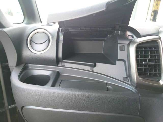 スズキ スペーシア ６６０ カスタム Ｚ デュアルカメラブレーキサポート装着車 H29年 (関東) 99