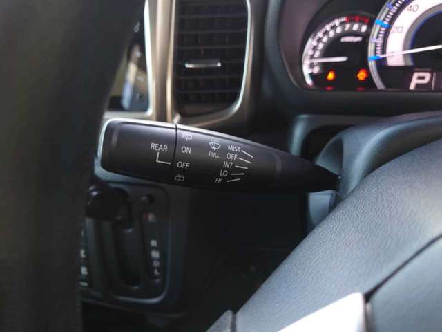 スズキ スペーシア ６６０ カスタム Ｚ デュアルカメラブレーキサポート装着車 H29年 (関東) 99