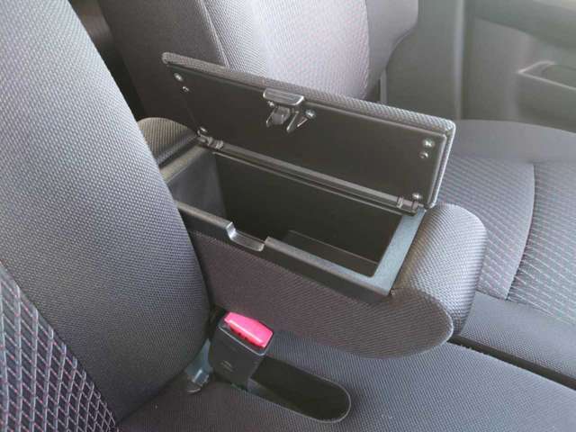 スズキ スペーシア ６６０ カスタム Ｚ デュアルカメラブレーキサポート装着車 H29年 (関東) 99