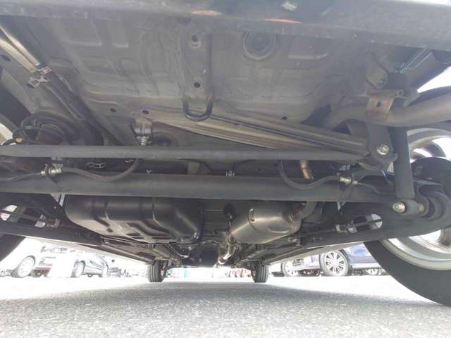 スズキ スペーシア ６６０ カスタム Ｚ デュアルカメラブレーキサポート装着車 H29年 (関東) 99