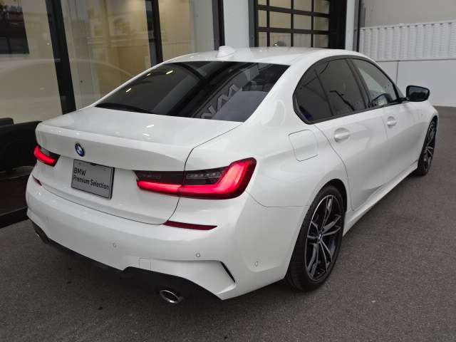 ＢＭＷ ３シリーズ ３１８ｉ　Ｍスポーツ R3年 (近畿) 99