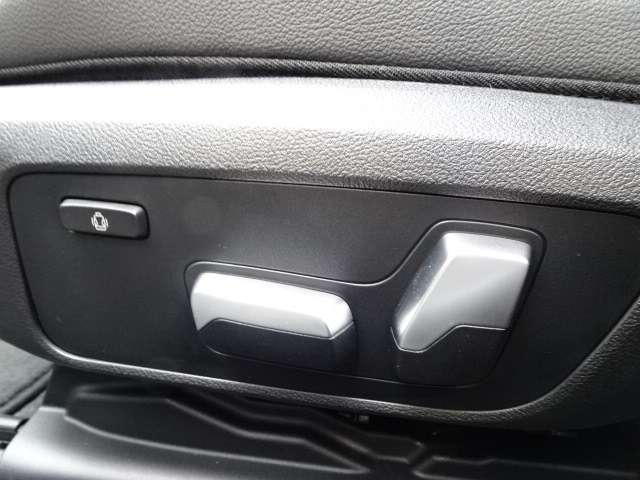 ＢＭＷ ３シリーズ ３１８ｉ　Ｍスポーツ R3年 (近畿) 99