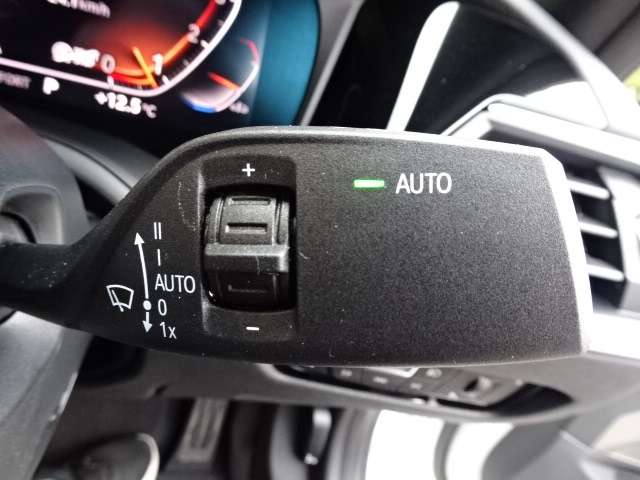 ＢＭＷ ３シリーズ ３１８ｉ　Ｍスポーツ R3年 (近畿) 99