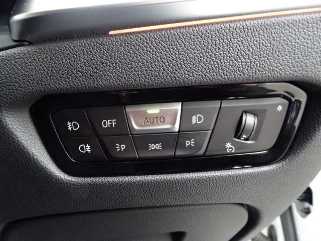 ＢＭＷ ３シリーズ ３１８ｉ　Ｍスポーツ R3年 (近畿) 99