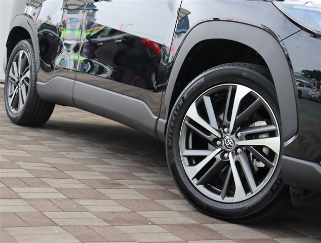 トヨタ カローラクロス １．８ Ｚ R4年 (関東) 99